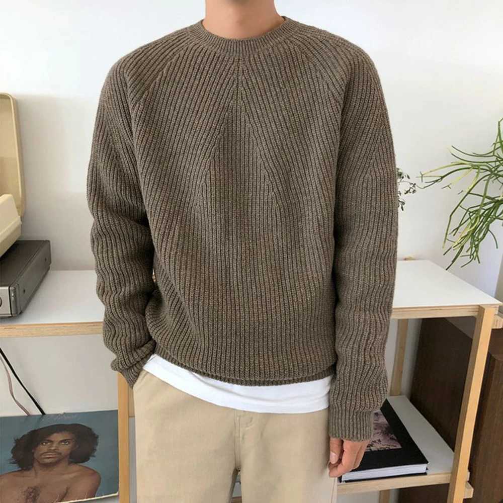 Mens Autumn Winter Korean Style Loose Round Neck Knitted Sweater GenderNeutral Trendy Casual Solid Color Simple Sweater UnisexZ250918