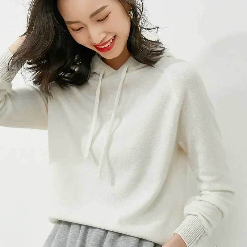 Womens Autumn and Winter New Casual Hoodies Sport Loose Hooded Knitted Hoodie Pullover SweaterZ250918