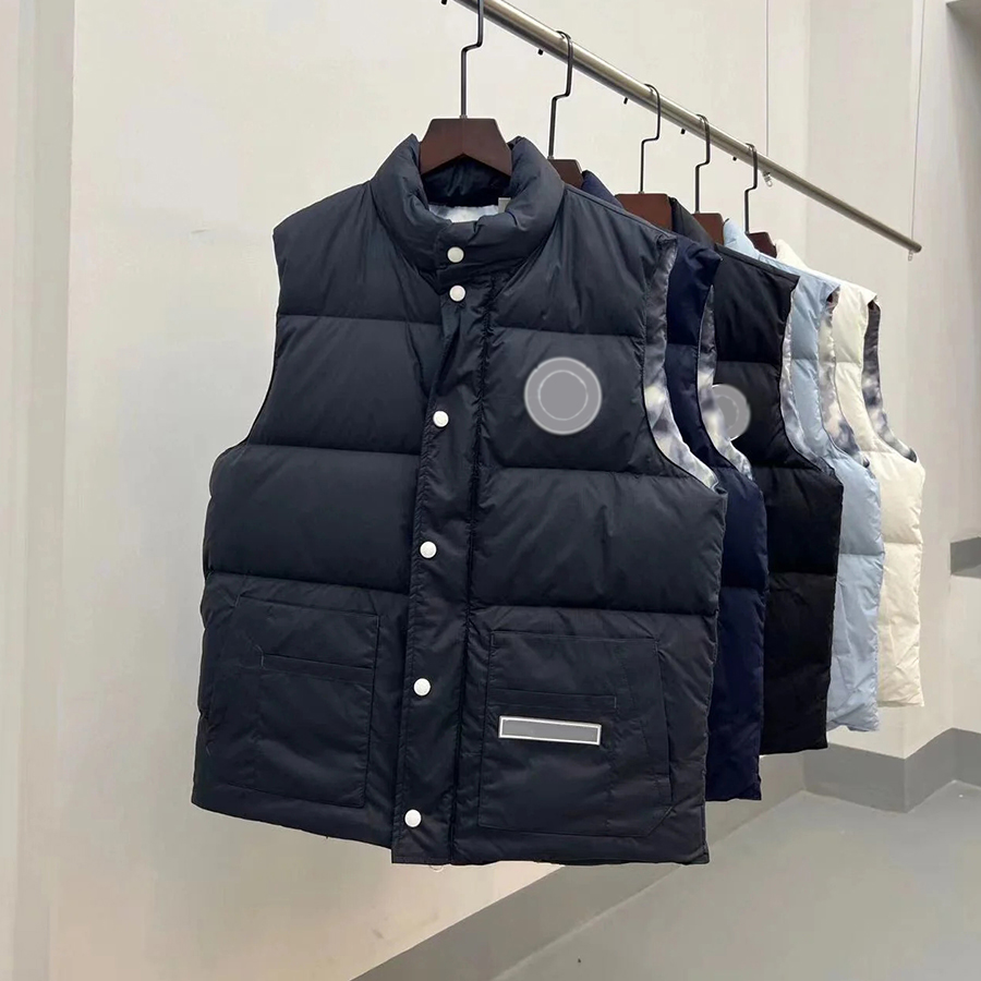 Designer Unisex Down Vest Jacket Luxury Thick Warm Classic Outerwear with Letter Detail Comfortable Winter Fashionable Classic Casual Style