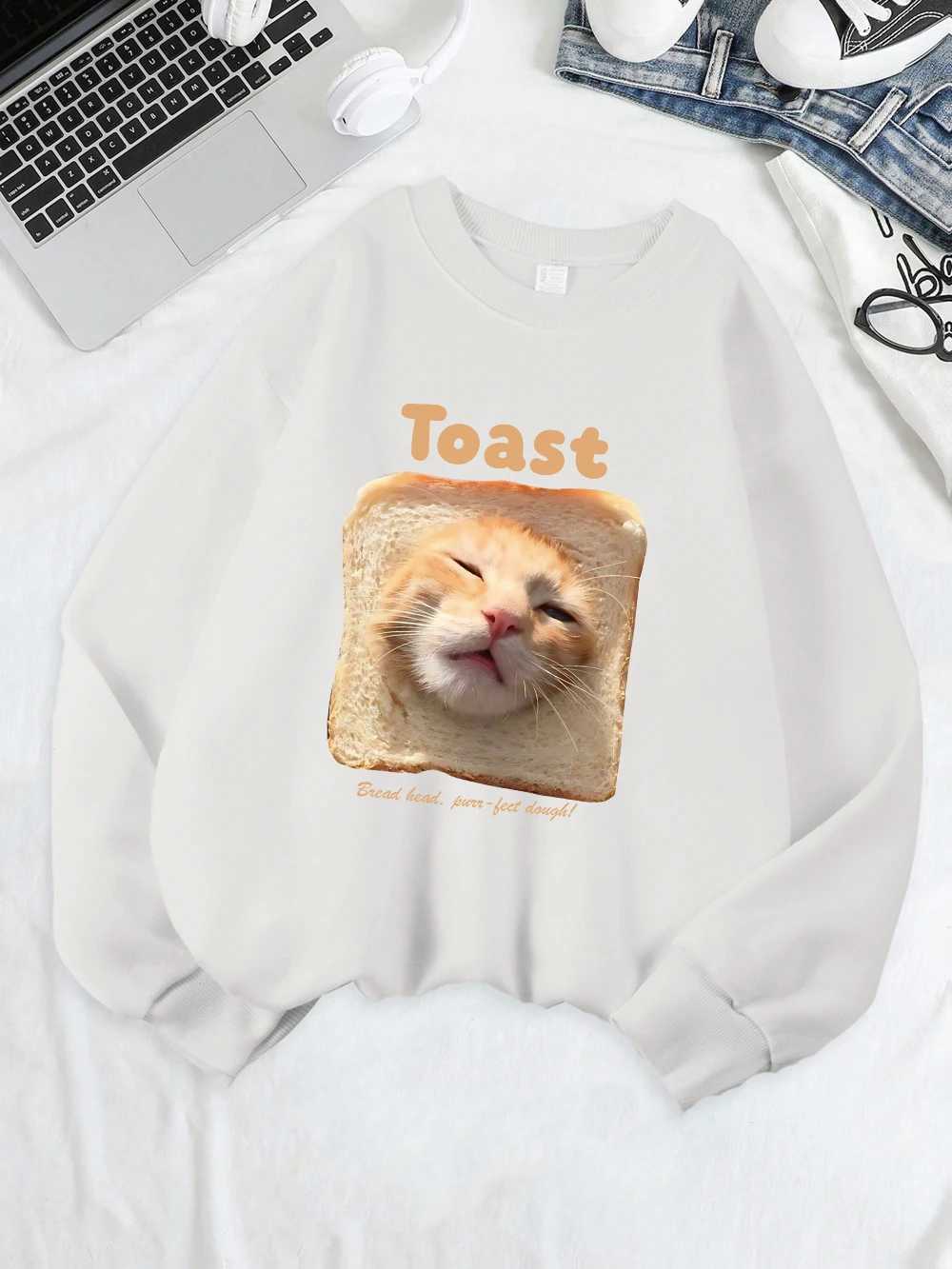 Toast Cat Funny Printing Sweatshirts Womens Winter Hoodie Casual Crewneck Pullover Warm Comfortable Women ClothesZ250918