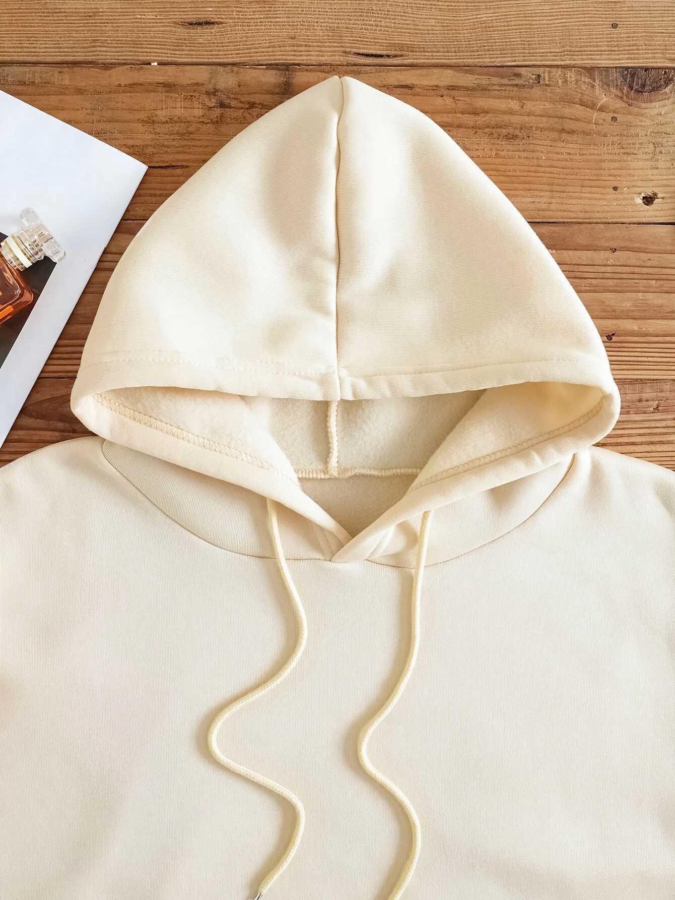 Retro inspired ocean beach surfing hoodie with floral and slogan patterns womens fashionable sweatshirt with drawstringZ250918