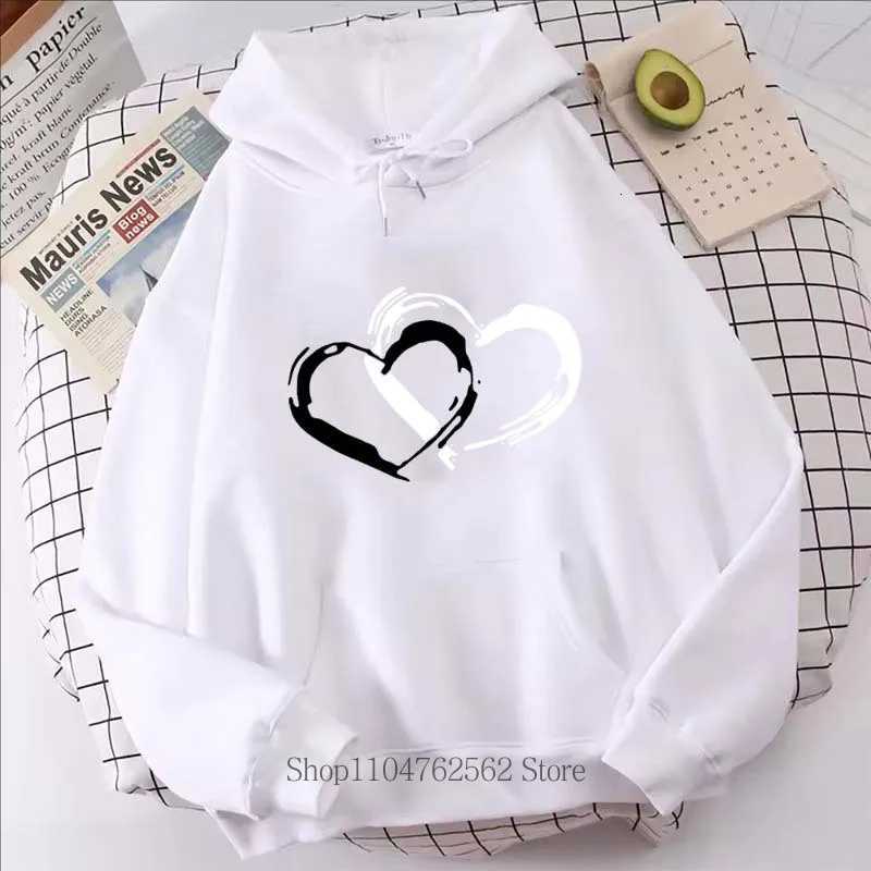 Women Clothing Heart Print Hoodie Autumn Winter Outdoor Sports Fashion Casual Long Sleeve Pullover Women Fleece SweatshirtsZ250918
