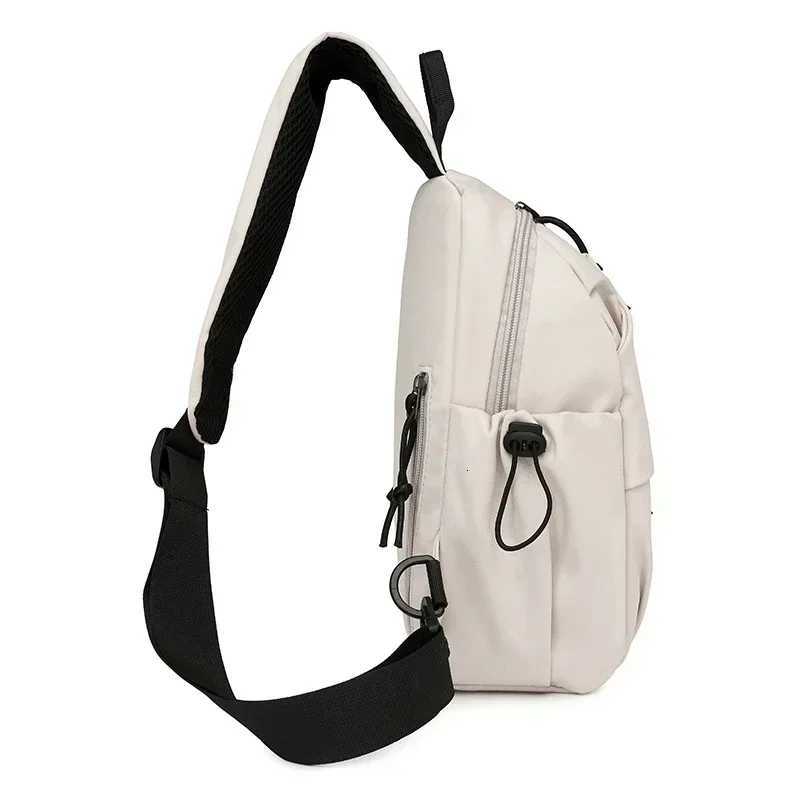 Unisex Stylish Nylon Crossbody Bag Fashionable Chest Pack Shoulder Bag for Everyday Use Z250918
