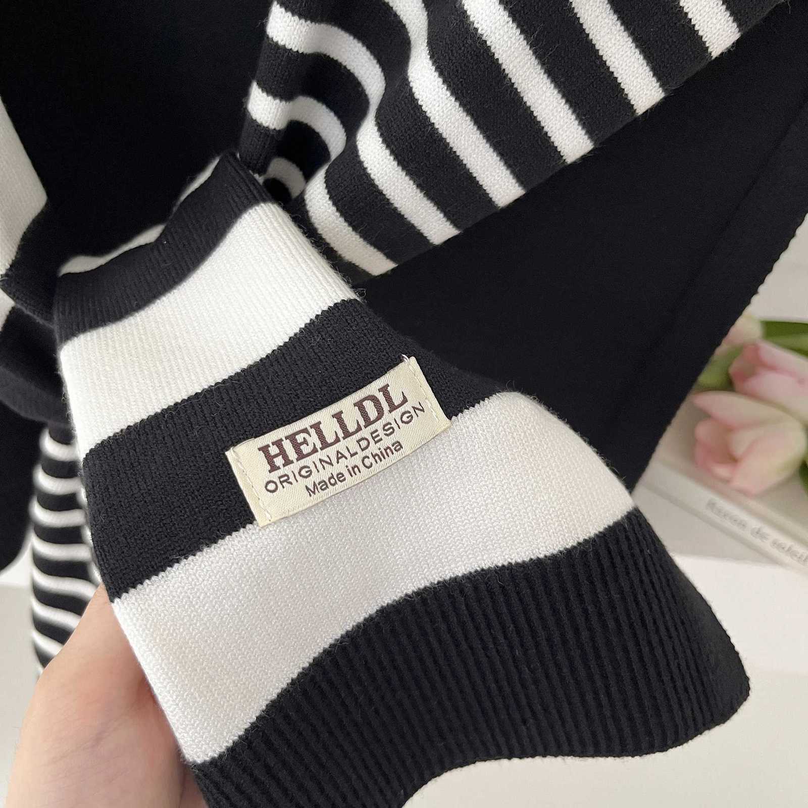 Wens Scarf Latest Design Knitted Preppy Striped Intersect Shl HighGrade Summer Off AirConditio Ro Scarf 2025 Y250918
