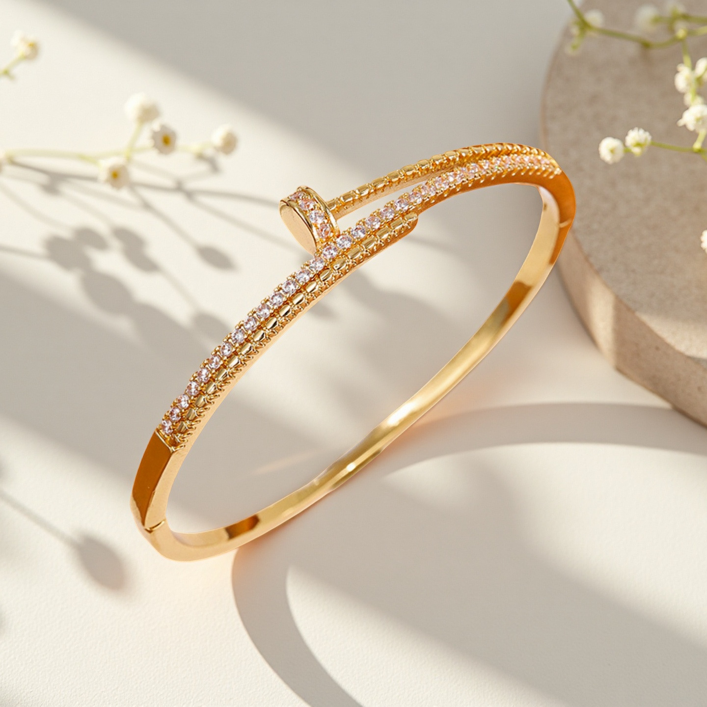 bracelet women bracelet designer jewelry Designer Women's Bracelet with Gold Plating Silver Plate Luxury Jewelry Bangle designer bracelet jewelry nail bracelet