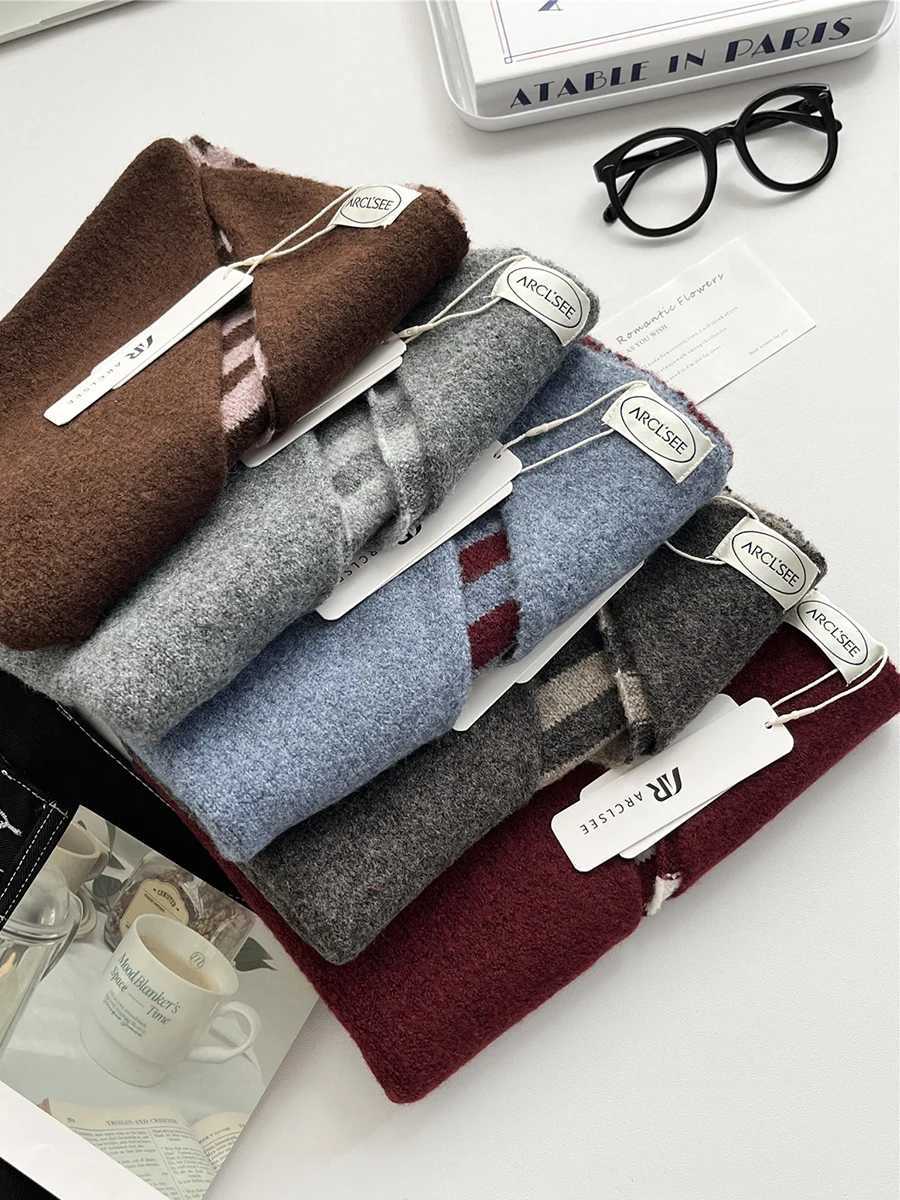 Highend Color Mahing Striped Enlarged Triangar Scarf Wool Striped Autumn Winter New Korean Knitted Shl Warm Scarf Wen Y250918