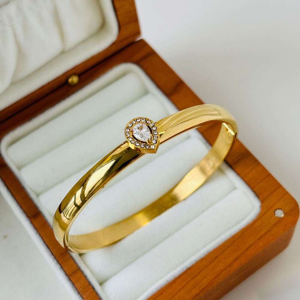 Hot Selling Stainless Steel Water Drop Zircon Round Heart Smooth Clasp Bracelet Waterproof Non-Fading Wristband ddmypluto