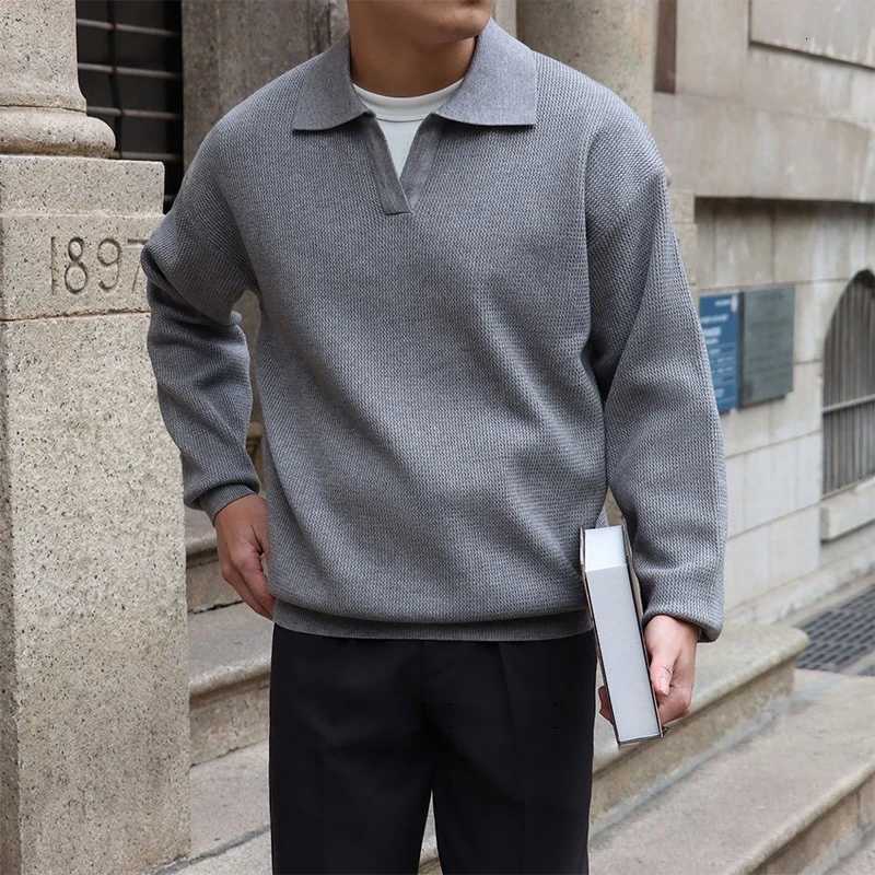 Fashion Solid Color Men Polo Kint Shirt Autumn Long Sleeve Turndown Vneck Sweater Casual Jumper Tops Mens Knitwear ClotheZ250918