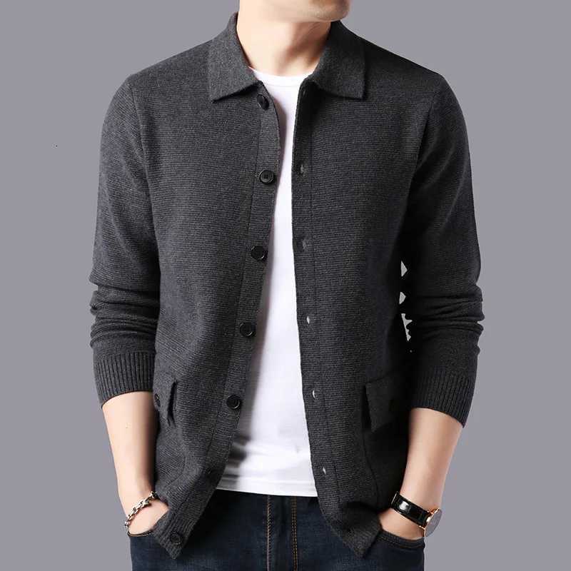 Mens Middleaged and Young Solid Color Cardigan New Sweater Jacket Lapel Pocket Sweater Loose Casual KnittedZ250918