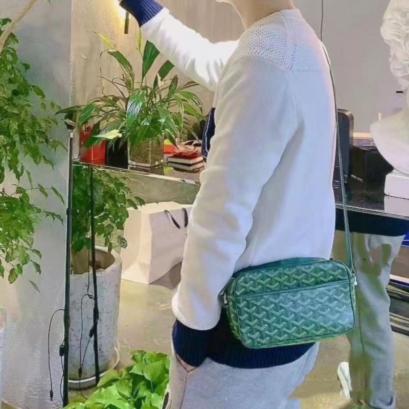 2025 Designer Bag Dog Tooth Bag Fashionally Similar Design HighQuality Korean Version Single Shoulder Crossbody Small Square Bag Camera Bag