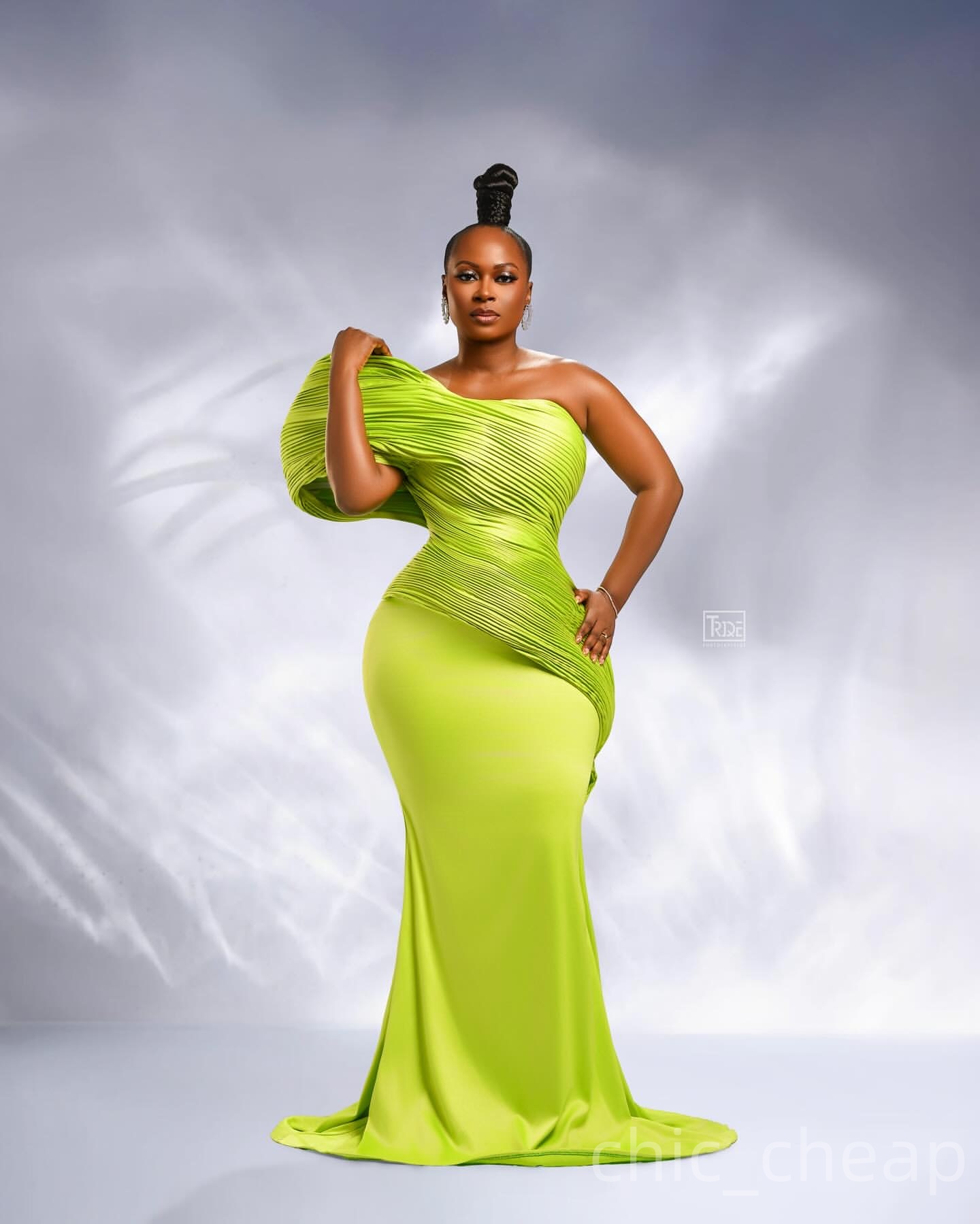 Mermaid Green Prom Dresses 2025 Stylish Satin Strapless Elegant Evening Formal Party Second Birthday Engagement Gowns Plus Size Dress For Special Occa