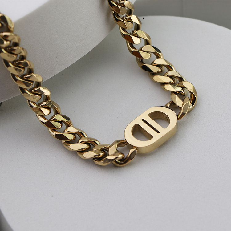 designer Necklace luxury for woman long Earrings Bracelet Titanium Steel Cuban Chain Personality 18k Gold Double D Titanium Steel Necklace Non-Fading 