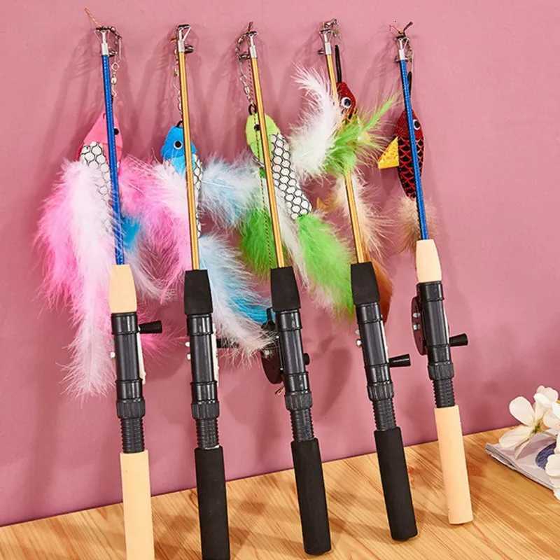 Retractable Cat Toy Fish Type Telescopic Feathers Funny Cat Stick Toys Pet Toy for Kitten Cat Rods Simulation Fishing Rod X250918