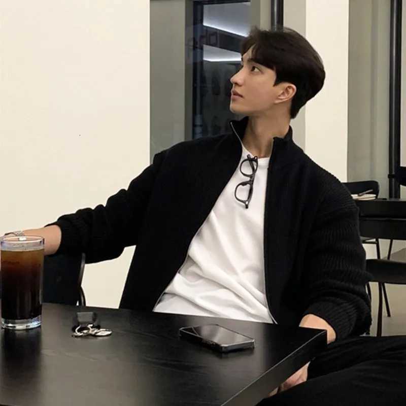 Autumn Trendy Brand Knitted Cardigan Mens Loose Jacket Japanese Casual and Fashion Versatile Collar SweaterZ250918