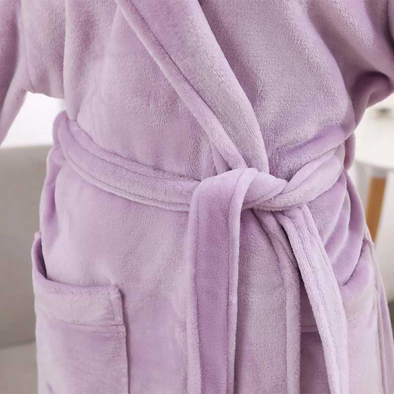 Women Winter Plus Size Super Long Warm Flannel Bathrobe Hooded Thick Coral Fleece Bath Robe Dressing Gown Men Sleepwear Robes G250918