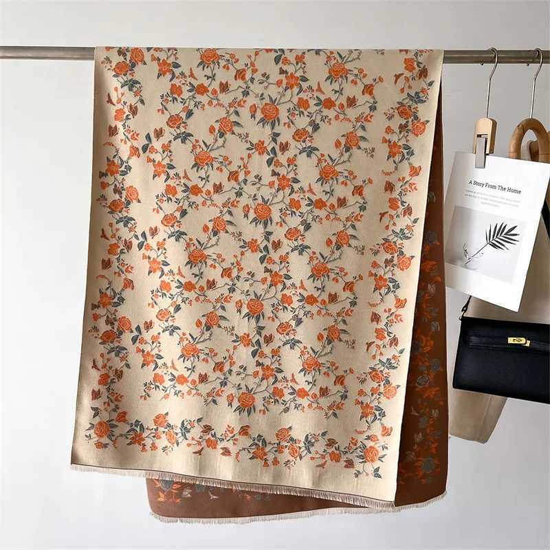 2025 New ral Shl La Wr Warm Winter Scarves Autumn Design Print Fem Foard Beach Stoles Luxury Scarf Y250918