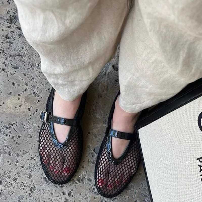 French Style Ballet Flats Womens Mary Jane Shoes Hollow out Breathable Mesh Flat Bottom Sandals Summer Cool Shoes Low Heel W250918