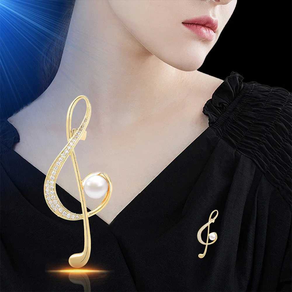 Elegant Rhinestone Musical Note Metal Brooch Fashion Imitation Pearl Corsage Lapel Pins Clothing Jewelry Party Accessories Gift D250918