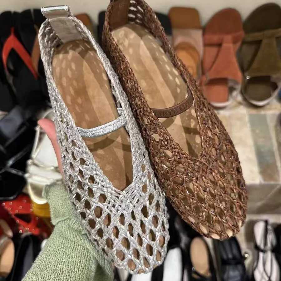 Womens French Woven Hollow Fishnet Loafers Mary Jane Summer Luxury Designer Athletic Y2k Low Heel Round Toe Flats Sandals Shoes W250918