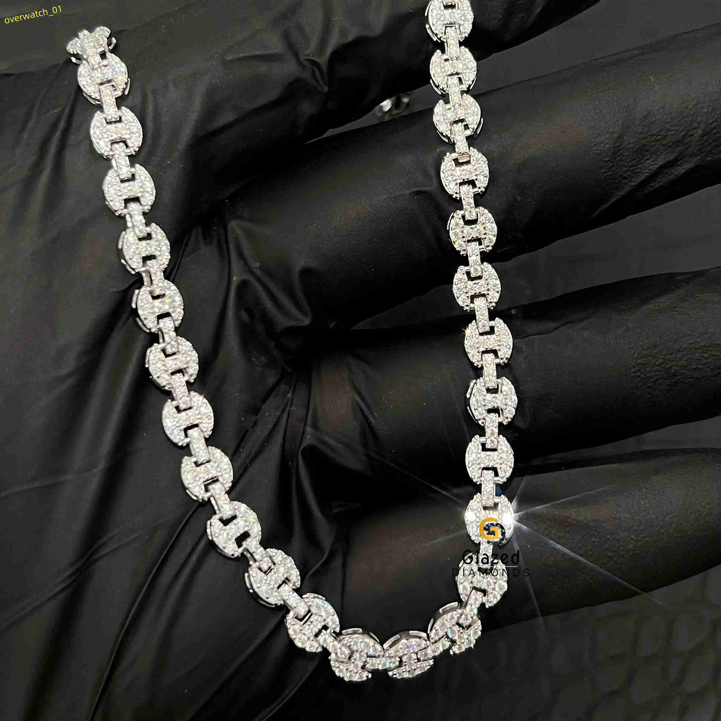 Adorabile VVS Chiarezza Rotonda Rotonda Taglio Taglio Diamanti Moissanite Ghiacciato Hip Hop Link 925 Sterling Sterling Sterling Forgone-image