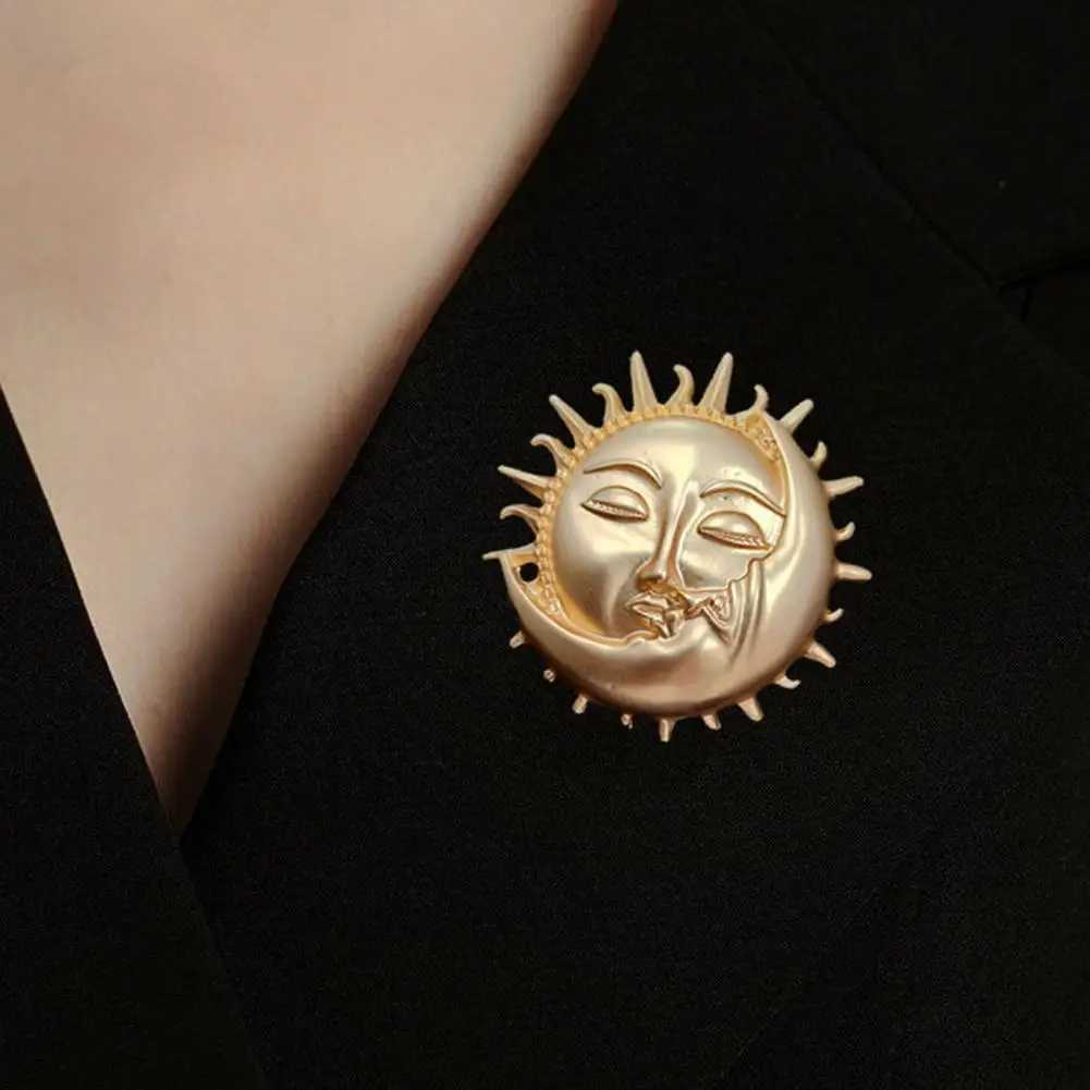 Faux Pearl Brooch Elegant Rhinestone Flower Brooch for Women Retro Style Suit Coat Pin Antislip Scarf Decoration for Prom D250918