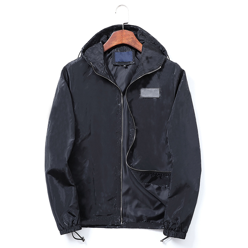 Designer mens jacket spring and autumn windrunner fashion hooded sports windbreaker casual zipper jackets clothing