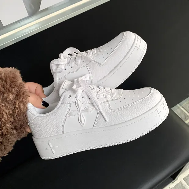 DARSII Designer Men's Sports Shoes Luxury Flat Breathable Thick Soled Shoes Height-increasing Outdoor Women's Shoes Casual Shoes Men's Fashion And Versatile