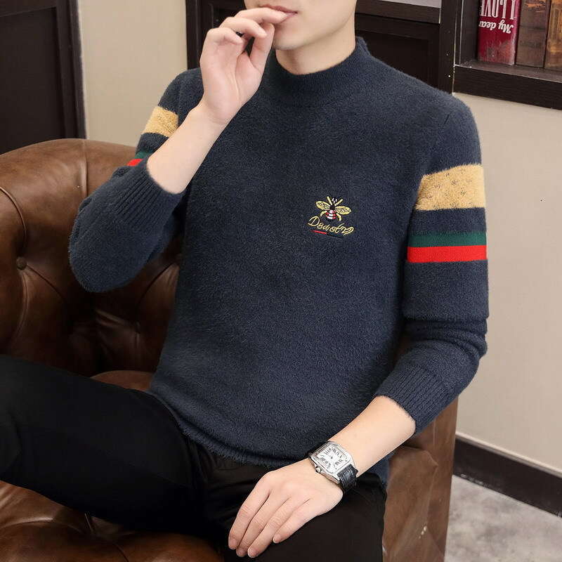 Autumn Winter Round Neck Knitted Base Shirt Men's Trendy Casual Knitted Jacquard Pullovers Sweaters Thickened Warm Knitwear Tops