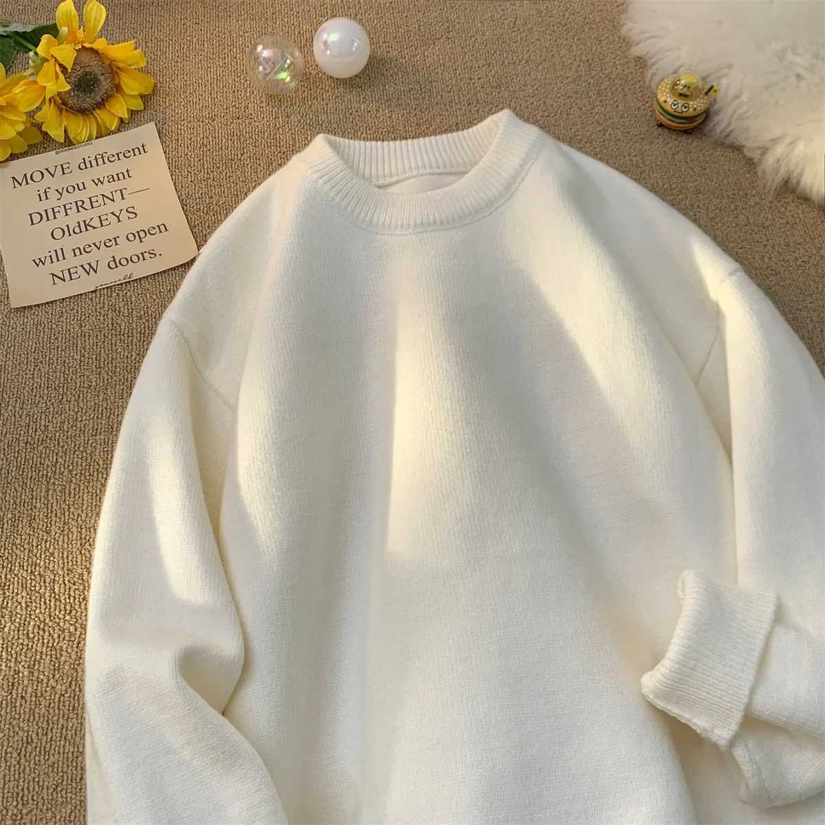 Sweater mens winter loose and lazy style retro thread jacket simple inner layer base knit sweaterZ250918