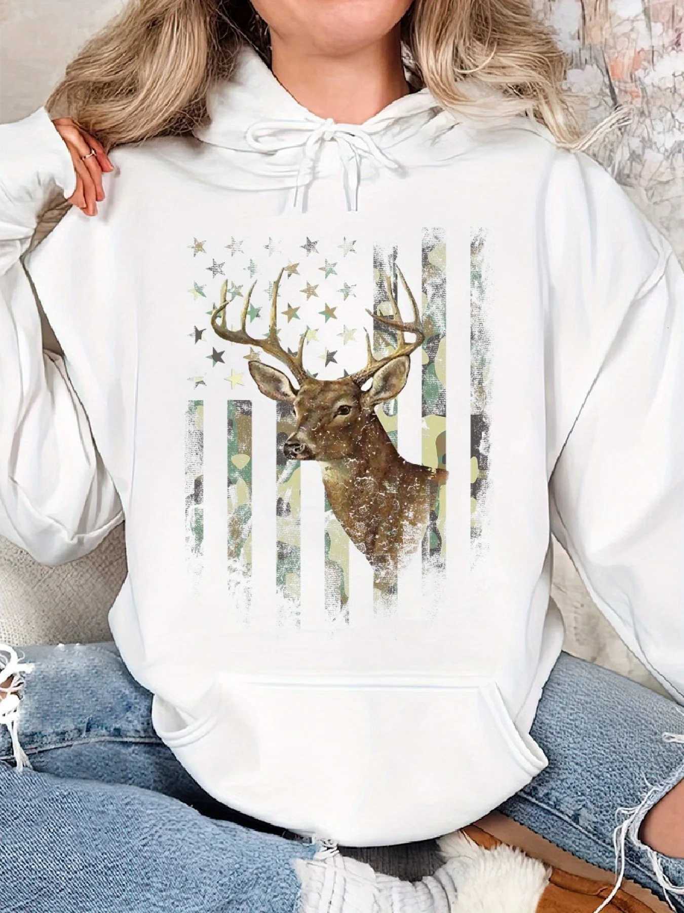 Womens American Flag Camouflage Deer Print Autumn and Winter Hoodie Fashionable and Comfortable Round Neck Top Casual ClothingZ250918