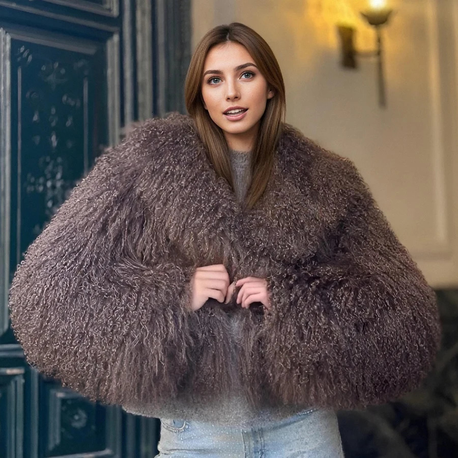Mongolian Sheep Jackets Tibetan Lamb Fur Coat With Collar Genuine Fur Outwear Selling Womens Winter Jacket 250917