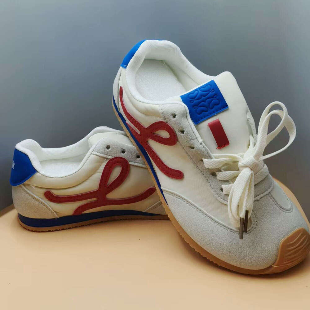 Compaik Designer Casual Women's Flat Shoes, White Sports Outdoor Training Women's Shoes, Fashionable and Comfortable Sports Shoes, Gifts