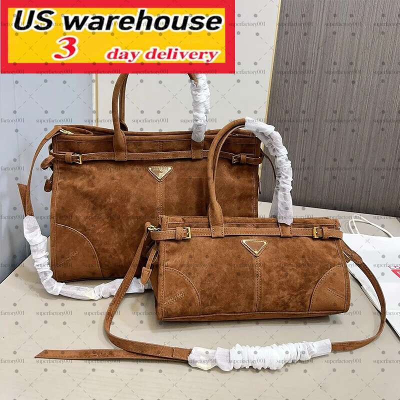 2025 New Autumn Winter Tote Bag Designer Handbag Leather Velvet Shoulder Bag Retro Women's Bag Deer Skin Size Tote Bag