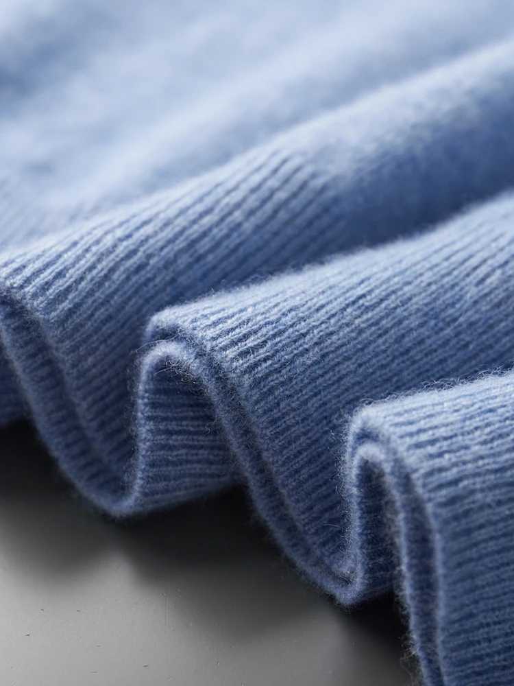 Classic Oneck Men 100 Pure Cashmere Sweater Casual Autumn Winter Pullover Warm Shirt Simple Soft Man Knit Top Jumper ClothesZ250918