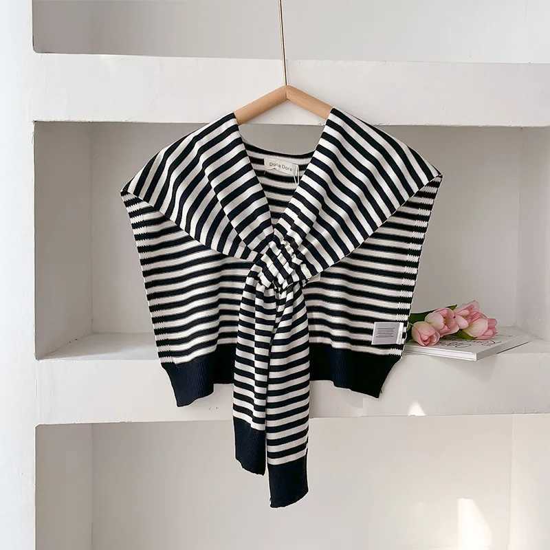 2025 Lexury Brand Spring and Autumn Knitted Stripe Shl Fashion Casual Outing Collocation Neck And Shoder Scarf Y250918