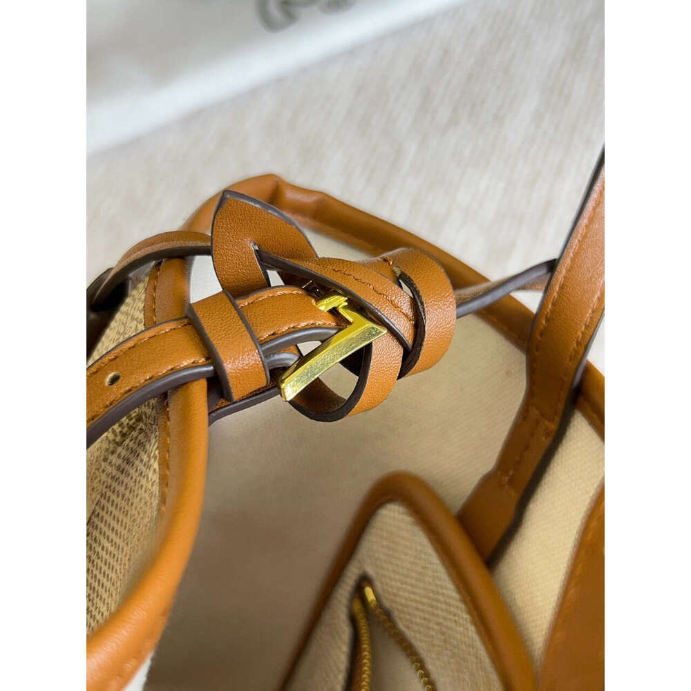 New Style Mother-Daughter Bag Mini Women's Shoulder Handbag Small Basket Magnetic Closure B5