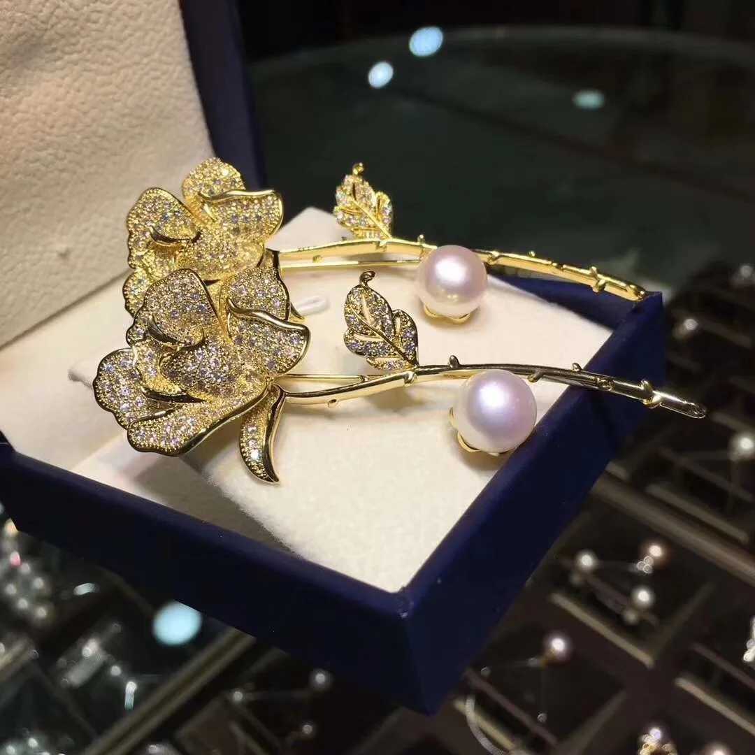 Elegant Gold Color Flower Rose Imitation Pearl Brooches For Women CZ Suit Cloth Lapel Pin Party Wedding Badges D250918