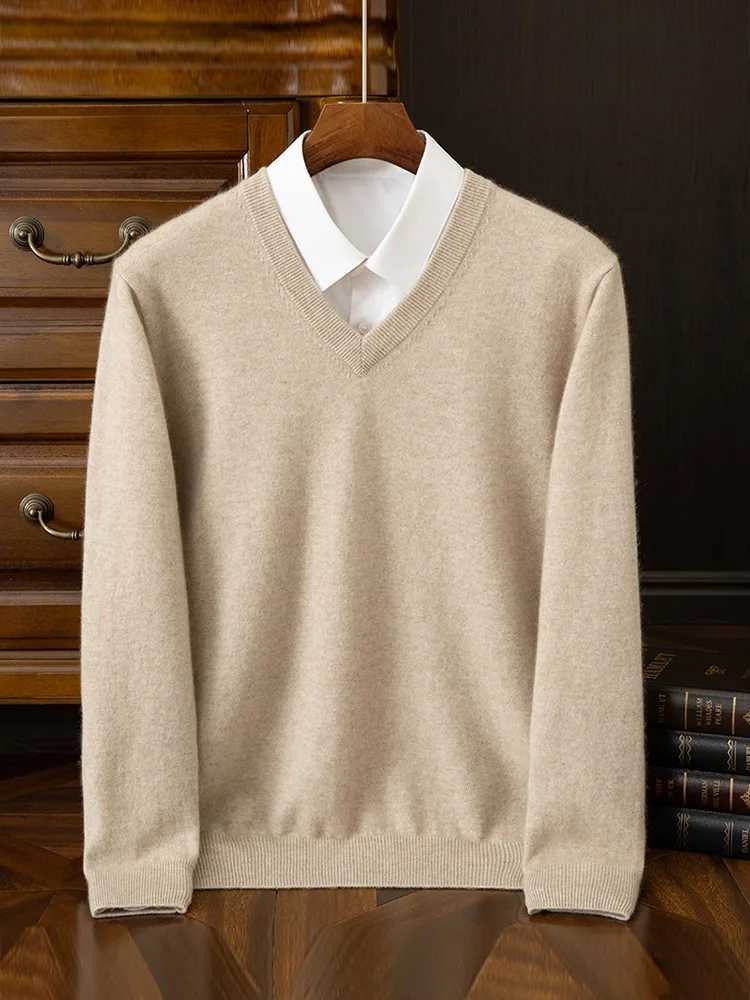 Fashion Mens 100 Cashmere Pullover Sweater Vneck Long Sleeve Thick Pullover Autumn Winter Smart Casual Cashmere Knit ClothingZ250918