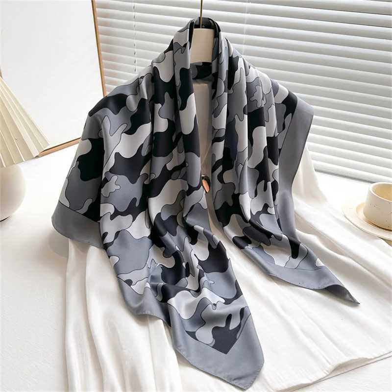 2025 New Fashion Luxury Brand Cloud Print Silk Scarf 90cm Twill Ladies Large Square Scarves Sunscreen Shl scarf Y250918