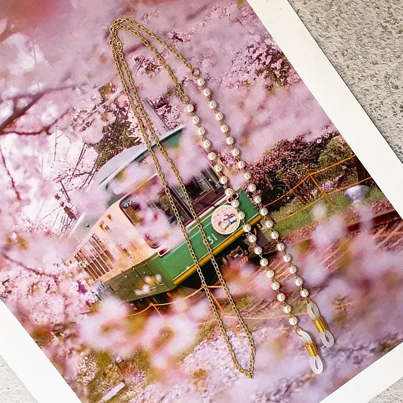 Fashion Eyeglasses Chain Pearl Beaded Trendy Women Outside Casual Sunglasses Accessory Necklace Gift Mask Hanging Rope 250917