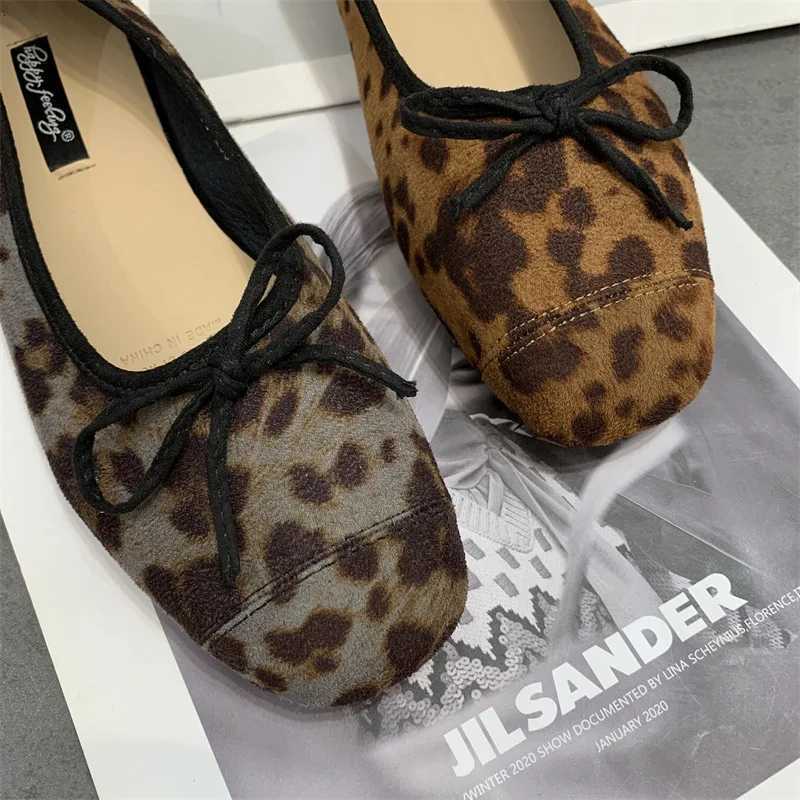 2025 Soft Sole Leopard Shoes Woman Bowtie Flock Ballet Flats Barefoot Loafers Ladies Daily Mocassines Slip On Dress Office Shoes W250918