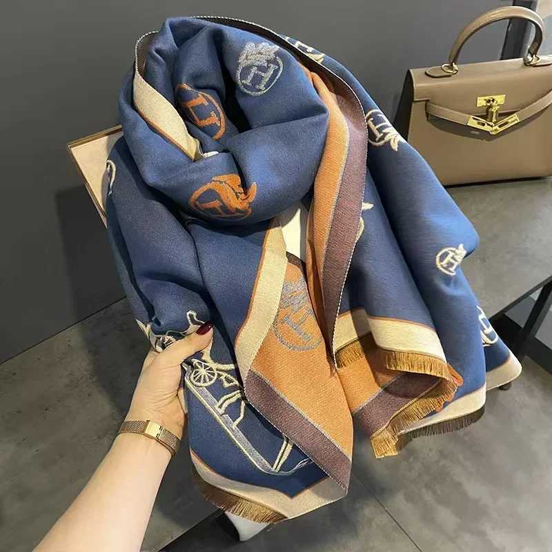 Luxury Autumn winter 2025 New Imitation Cashmere Scarf Wen Fashion Versatile La Girls Warm Ce Neck Ladies Scarves charpes Y250918