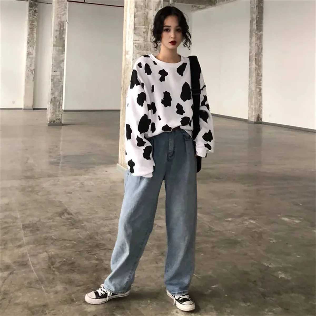 Autumn Cow Milk Printed Girls Black and White Pullover Charm Women Sweatshirt Fashion Loose Hoodie Sweatshirts Hoodie FemalesZ250918