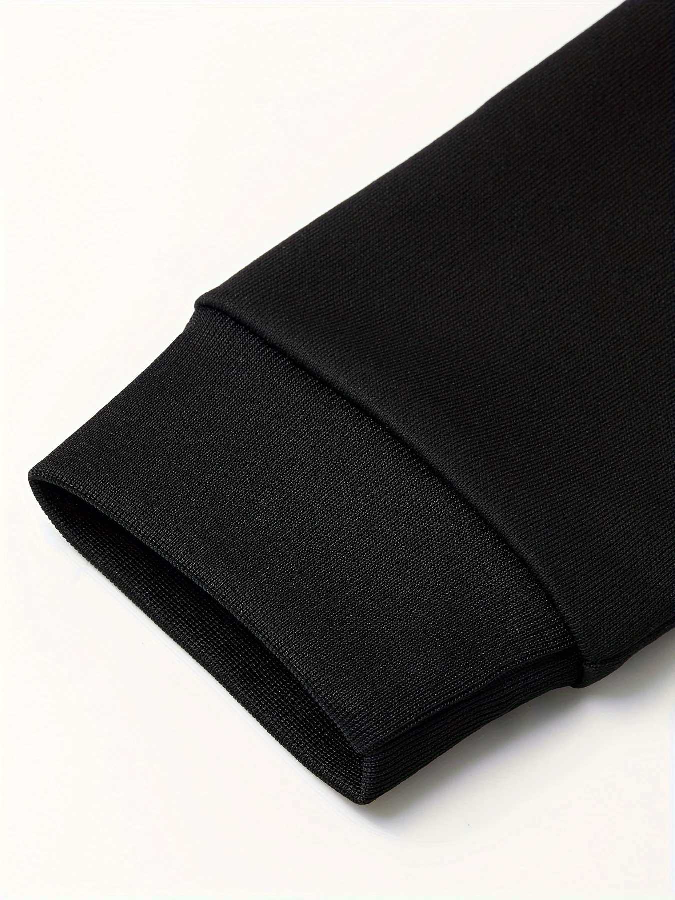 2025 Simple Heart Sweatshirt Casual Long Sleeve Women Autumn and Winter Comfortable Pullover Crewneck Loose Female ClothesZ250918