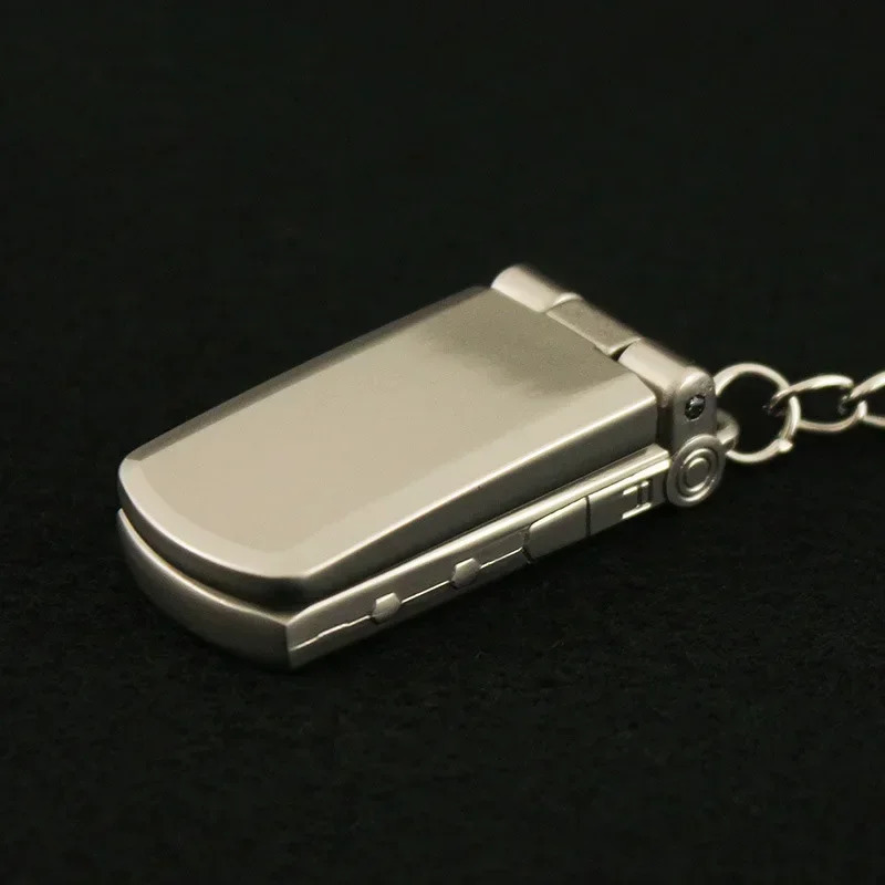 Y2K Mini Cell Phone Figure Toys Keychain Punk Style 4cm Anime Periphery Metal Renovate Phone Model Keychains Gifts Toys for Boys 250917