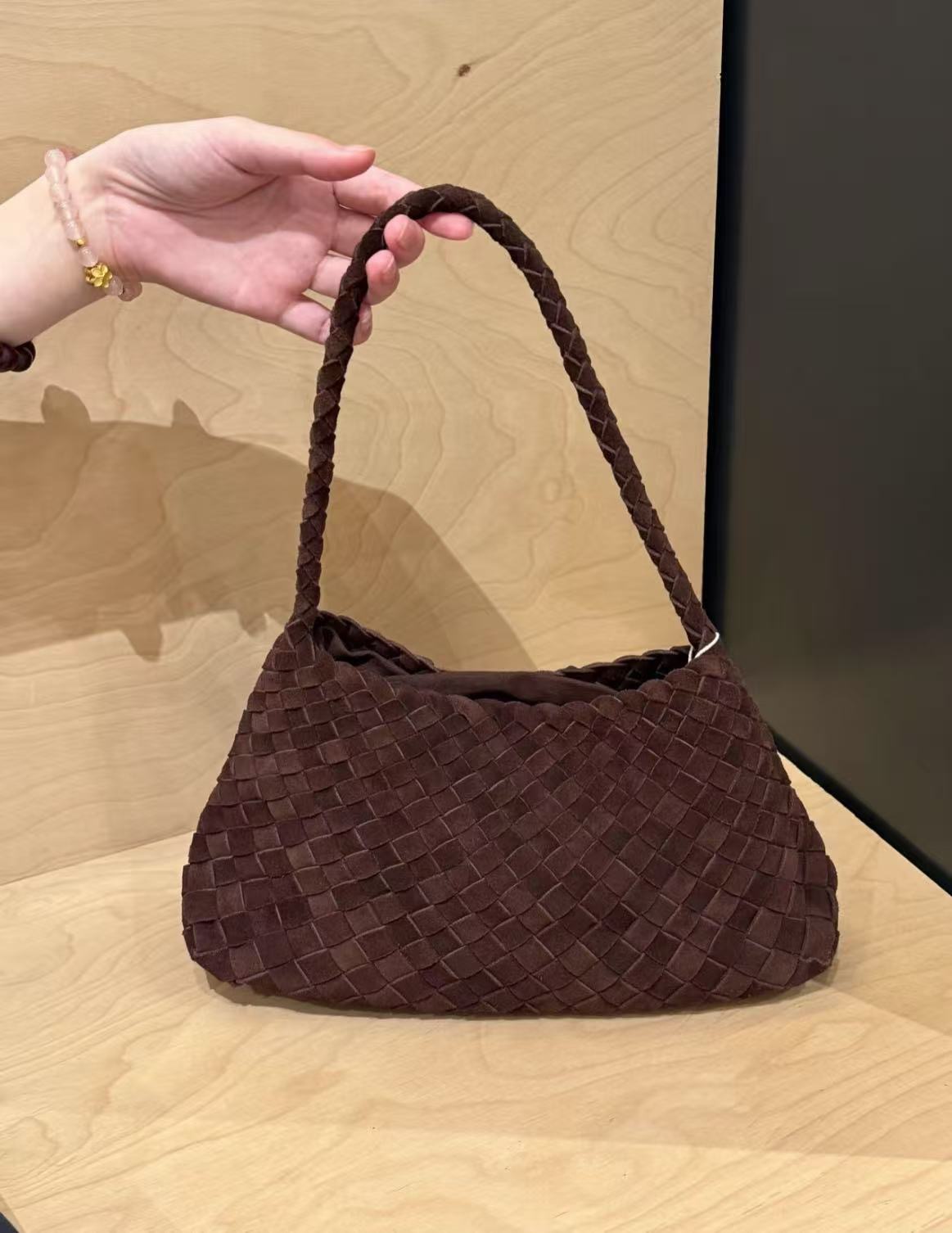 Designer dragon dh1100029076 diffusion woven top layer cowhide hot womens french basket handmade leather tote bag shoulder 240723