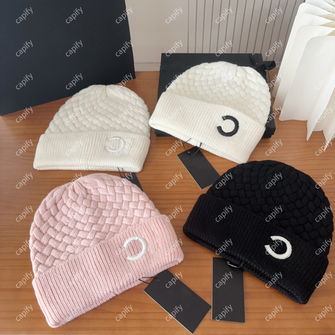 Unisex Designer Beanie Bonnet Luxe Autumn And Winter New Wool Knitted Knitted Hat Solid Color Warm Street Fashion Trendy Match