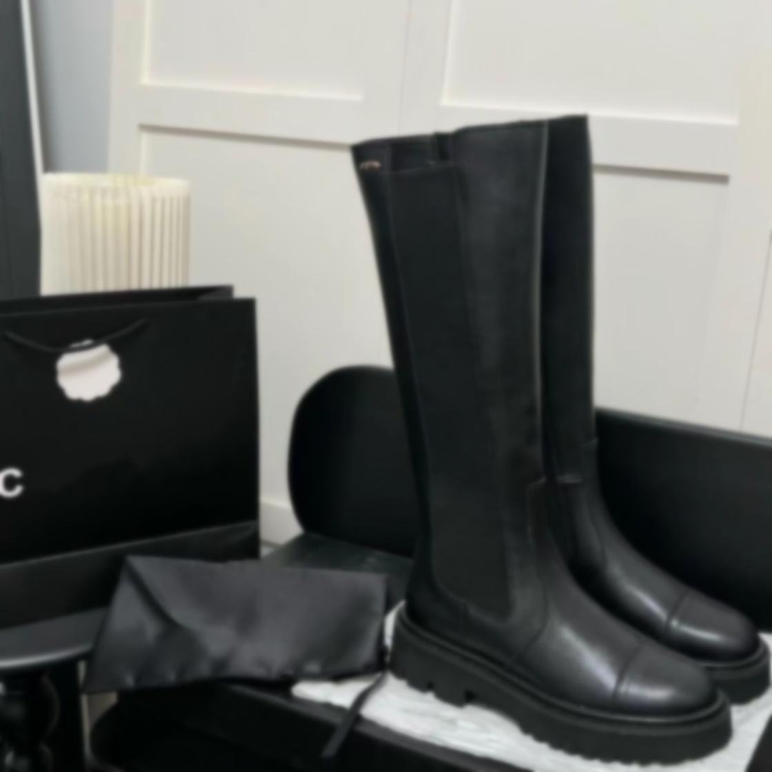 25SS Designer Women's boots Autumn Winter Women's leather lace-up low heel platform ankle boots Women's Knight boots Women's