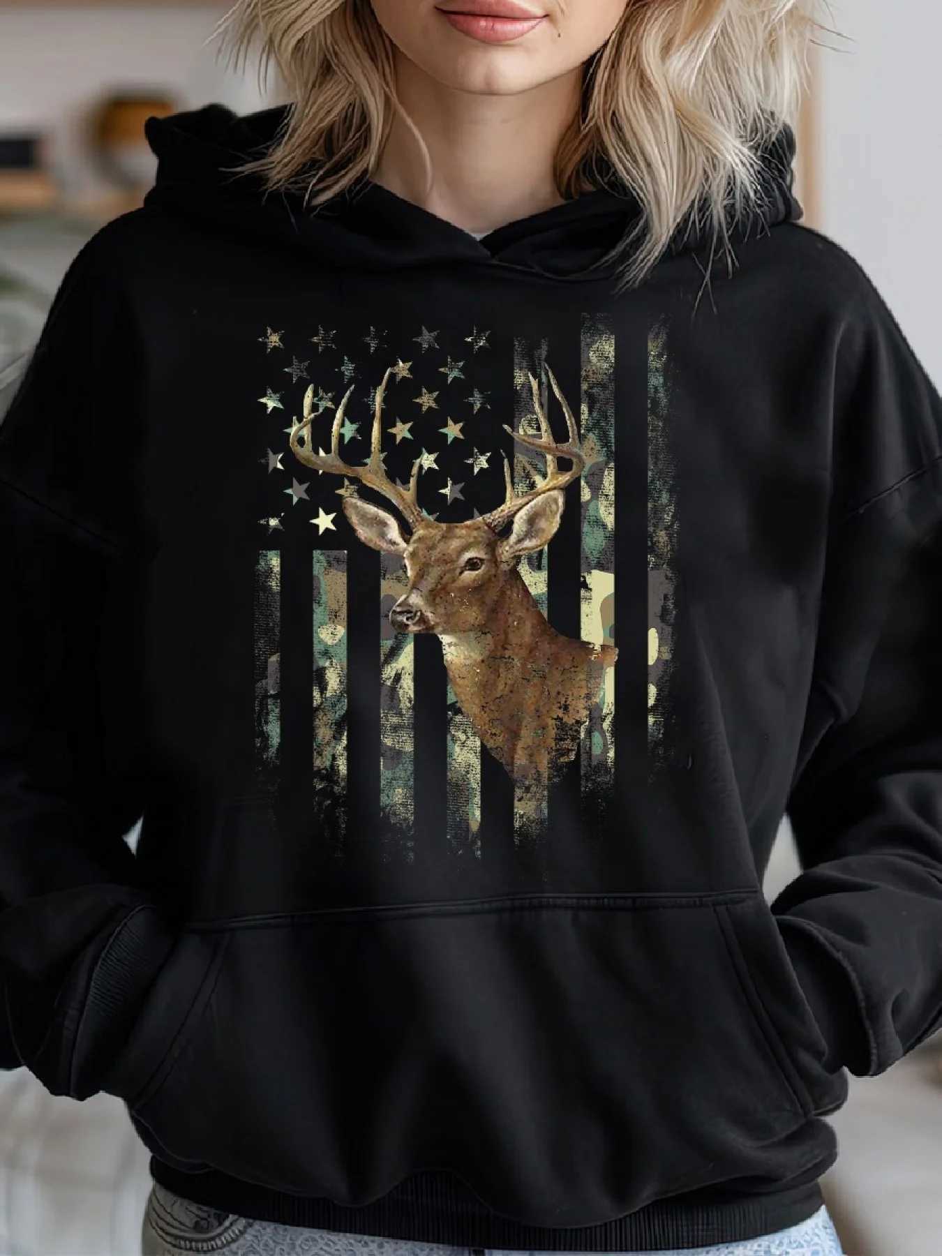 Womens American Flag Camouflage Deer Print Autumn and Winter Hoodie Fashionable and Comfortable Round Neck Top Casual ClothingZ250918