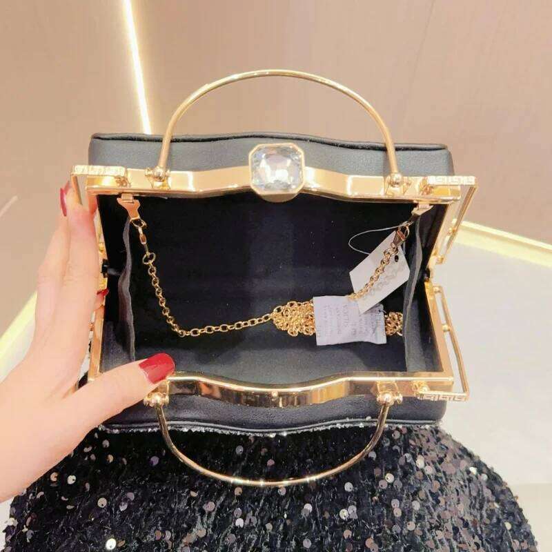 Designer Bags 2025 Exquisite Women Chain Shoulder Evening Bag Party Banquet Glitter Purse Lady Elegant Wedding Clutches Handbags Luxury Bag
